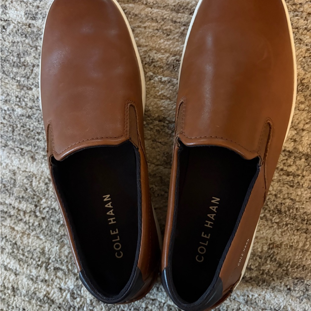 Cole Haan Brown Leather Slip-On Loafers with White 
Size 10 - Picture 3 of 4